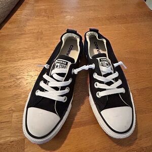 Converse Women’s Black/white Sneakers (sz.6)